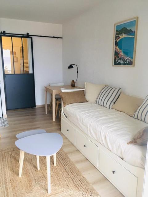 Studio Saint Cyr Sur Mer,Vue Mer المظهر الخارجي الصورة